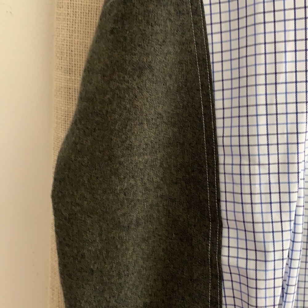 NWOT 2018 reflective stripe contrast camo block - Picture 3 of 12
